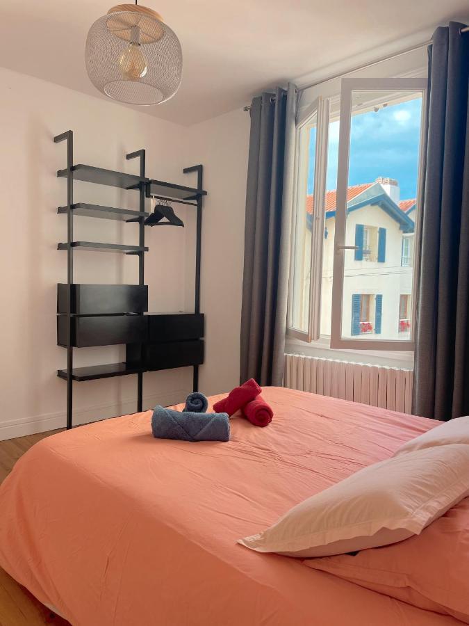 Appartement Charmant Centre Biarritz Bagian luar foto